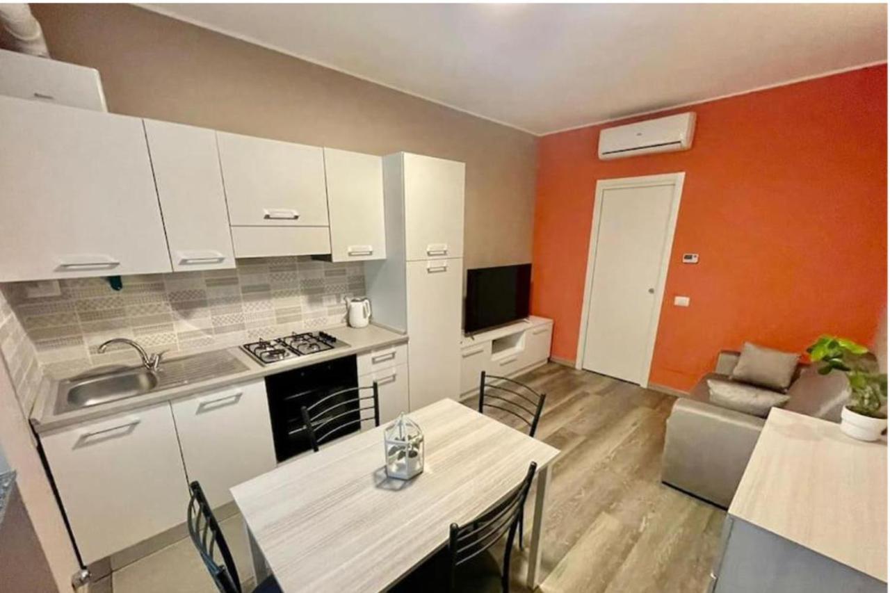 Appartamento In Centro A Milano Con A/C & Wi-Fi Esterno foto