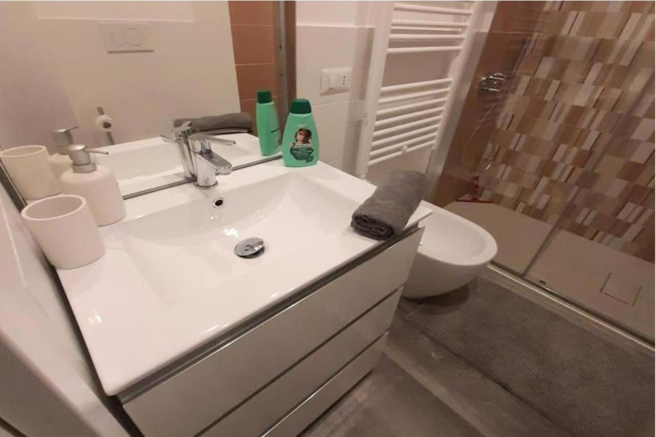 Appartamento In Centro A Milano Con A/C & Wi-Fi Esterno foto
