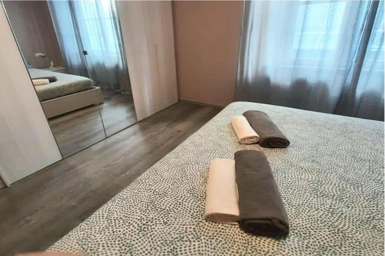 Appartamento In Centro A Milano Con A/C & Wi-Fi Esterno foto